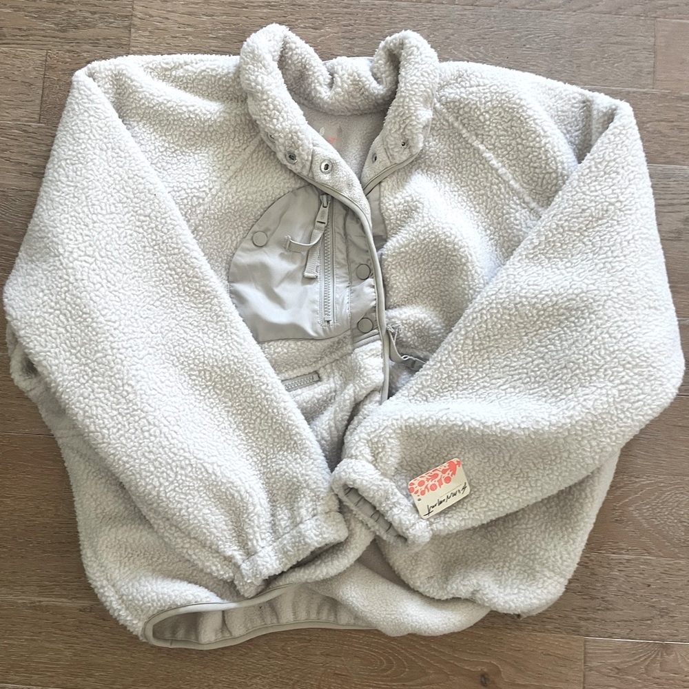 Never worn with tags size M Free People fleece jacket